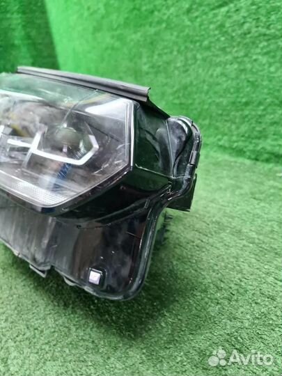 Б/У Б/У Фара правая BMW X3 G01 (2021-н.в.) LED