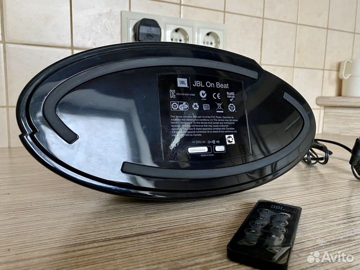 JBL, onbeat, колонка докстанция, для iPhone, iPad