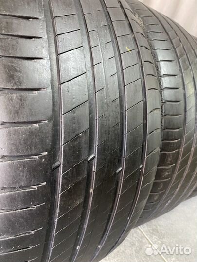 Michelin Latitude Sport 3 275/45 R21 и 315/40 R21 111Y