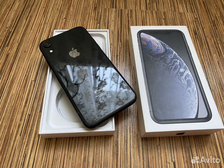 iPhone Xr, 64 ГБ