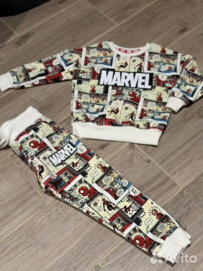 Костюм для мальчика человек паук Marvel 104