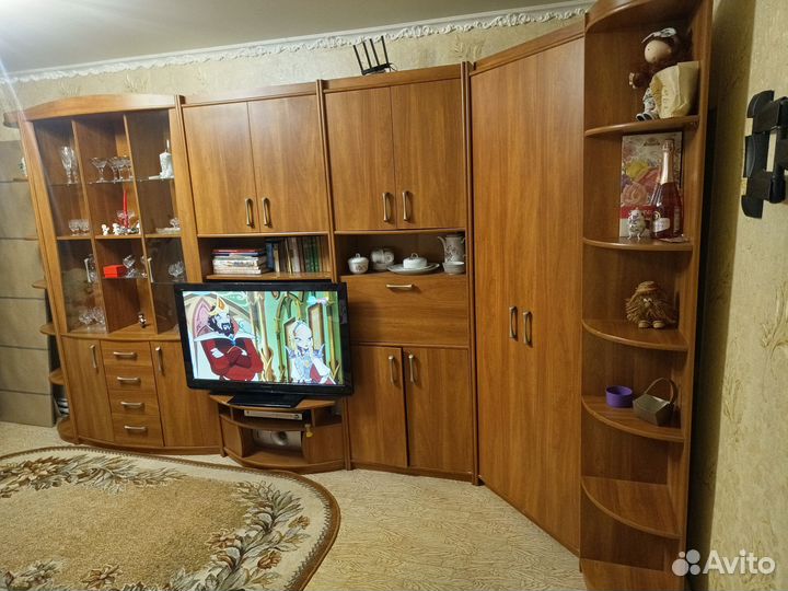 Стенка в гостиную бу