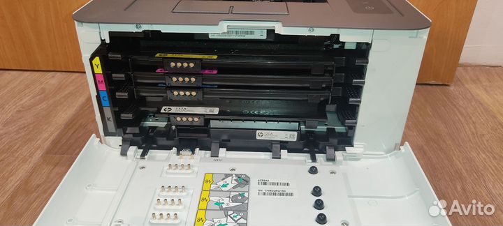 HP Color LaserJet 150a цветной лазерный принтер