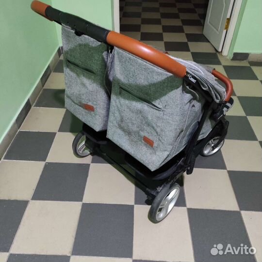 Коляска для двойни carrello connect