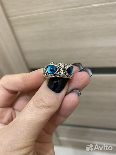 Кольцо сова с голубыми глазами