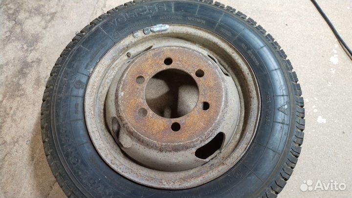 Продам шину бу