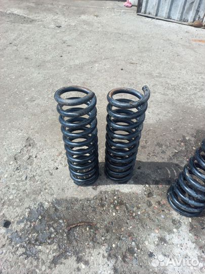 Комплект пружин mercedes124