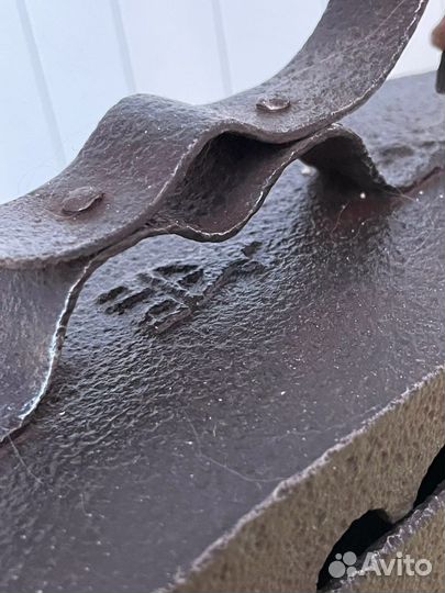 Старинный утюг