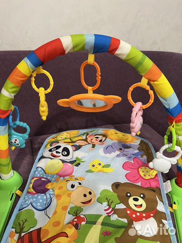 Развивающий коврик с пианином