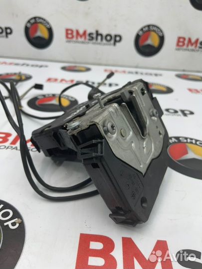 Замок двери передний правый Mercedes-Benz C 220