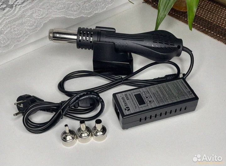 Паяльный фен 8858