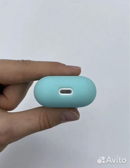 Чехол для наушников AirPods 2