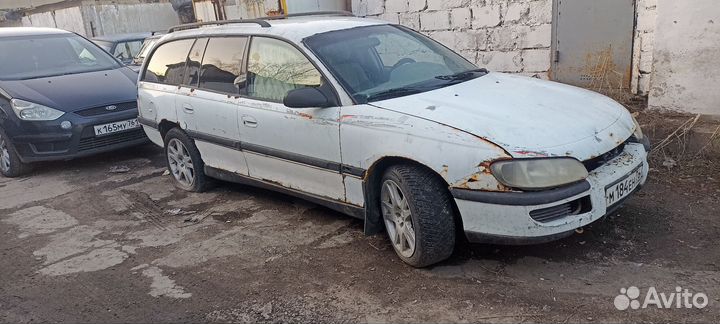 Запчасти на opel omega b