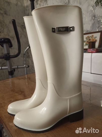 Резиновые сапоги 37 размер новые