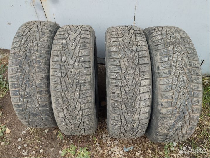 Nokian Tyres Hakkapeliitta 7 185/65 R15 92T