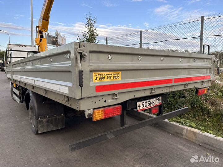 Mitsubishi Fuso Canter с КМУ, 2012