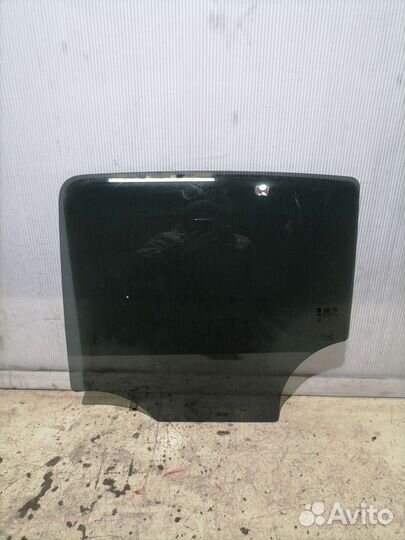 Стекло заднее левое Опель Мокка