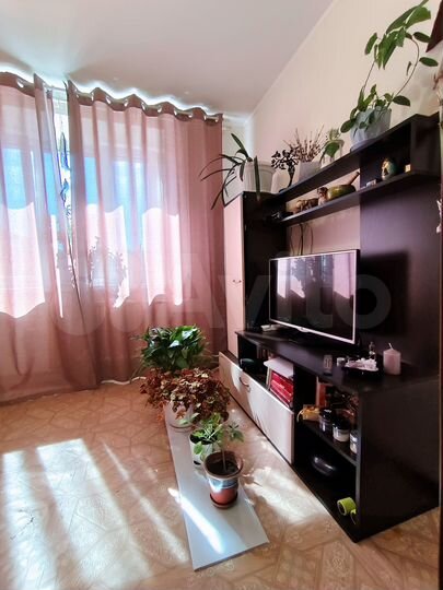 Комната 17,5 м² в 8-к., 3/5 эт.