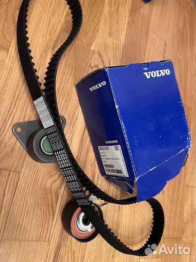 Ремень грм Volvo 30731727 с роликами xc90, s60, 80