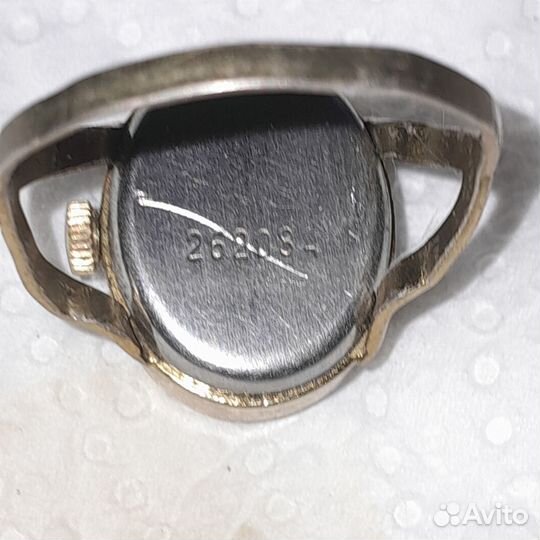 Часы-кольцо