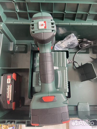 Дрель-шуруповерт Metabo BS 18 L 18В 2Ач 2АКБ+зу