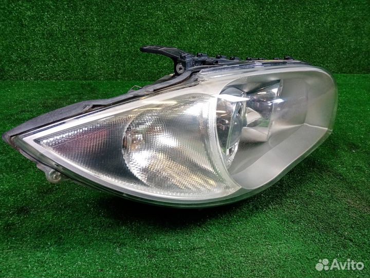 Фара передняя правая Bmw 1 E87 N46B20B (2.0)