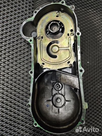 Крышка вариатора в сборе Honda Spacy 100