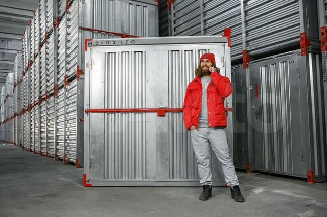 Склад для хранения вещей и торговых товаров 8 м²