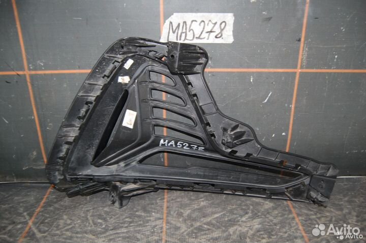 Накладка фары противотуманной - Hyundai Sonata 7