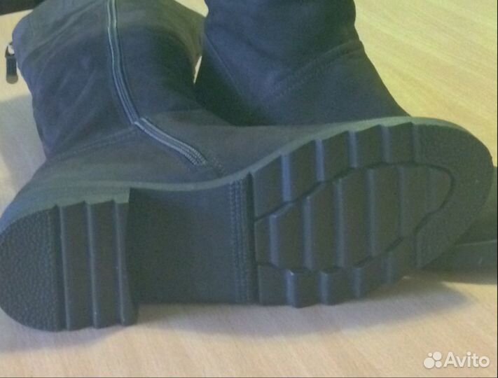 Продам зимние сапоги