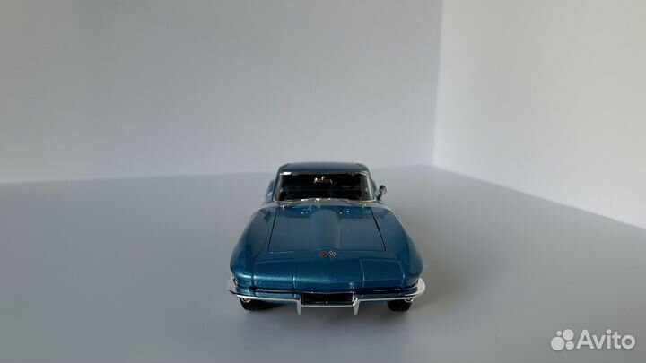 Chevrolet corvette 1965 1:18