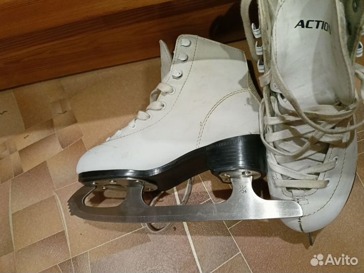 Коньки фигурные детские