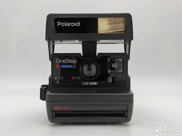 Polaroid Close up 636