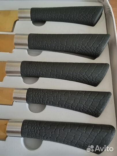 Набор ножей. Новый