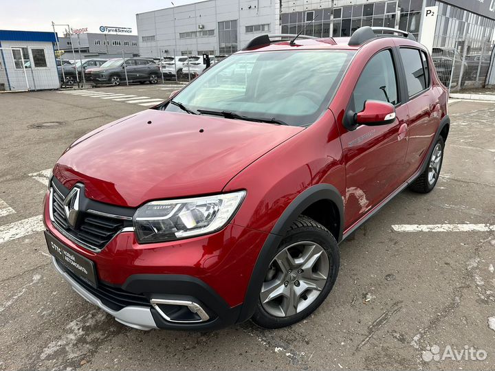 Renault Sandero Stepway 1.6 AT, 2021, 14 700 км