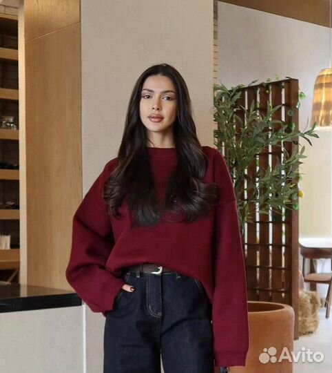 Вязанскый джемпер женский