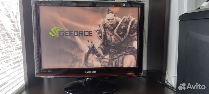 Монитор Samsung SyncMaster T200HD 20