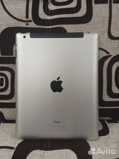 Планшет Apple iPad 4 32Gb