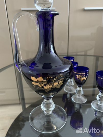 Графин с рюмками