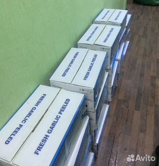 Очищeнный чеснок