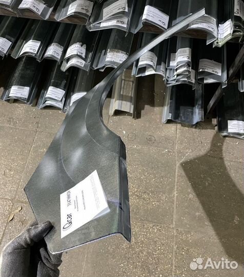 Арка правая Mazda MPV II LW 1999-2006