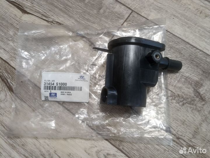 Фильтр вентиляции бака Hyundai Kia 31454-S1000