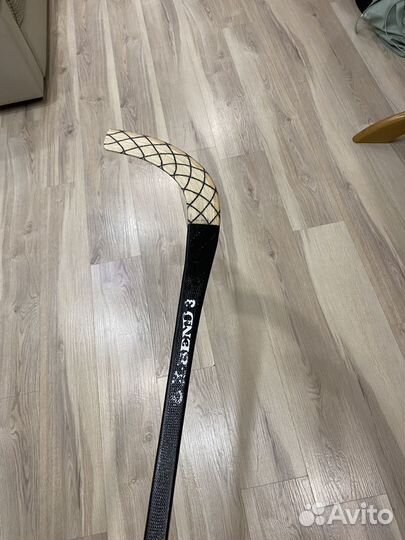 Клюшка хоккейная