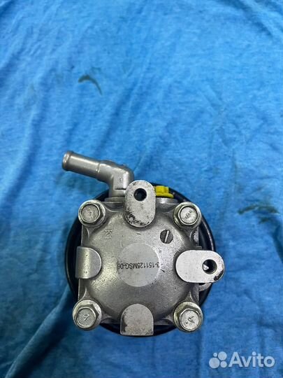 Насос гур Nissan