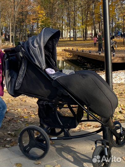 Прогулочная коляска bugaboo model one