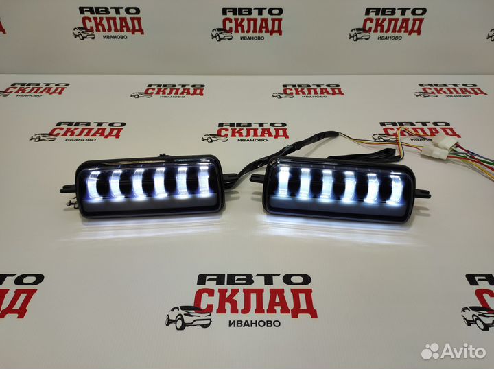 Подфарники Нива 4х4 LED 6 линз с поворотником