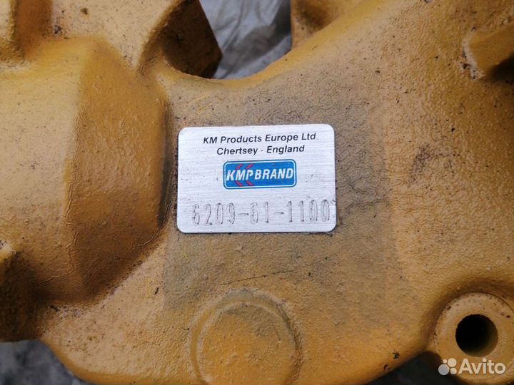 Насос водяной komatsu pc200