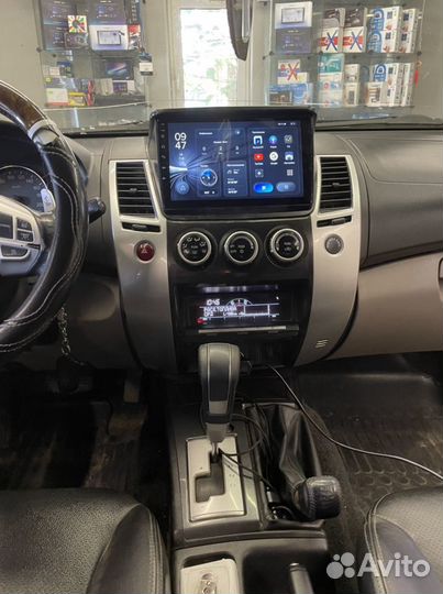 Штатная магнитола Mitsubishi Pajero Sport 2