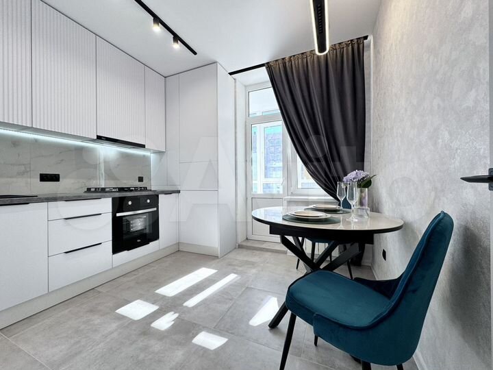 2-к. квартира, 50 м², 3/12 эт.