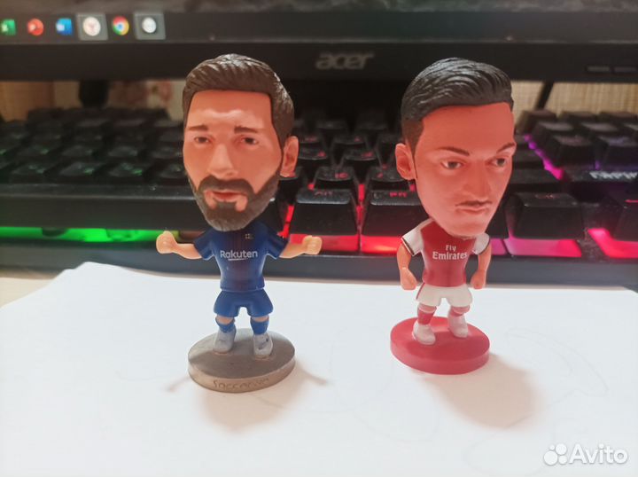 Фигурки футболистов